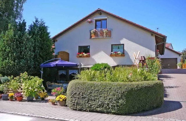 Waldraff Comfortable holiday residence