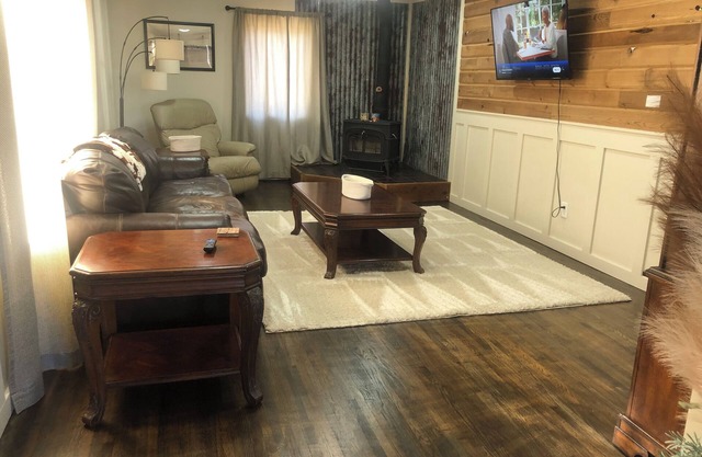 Walnut River's Edge Guesthouse - El Dorado