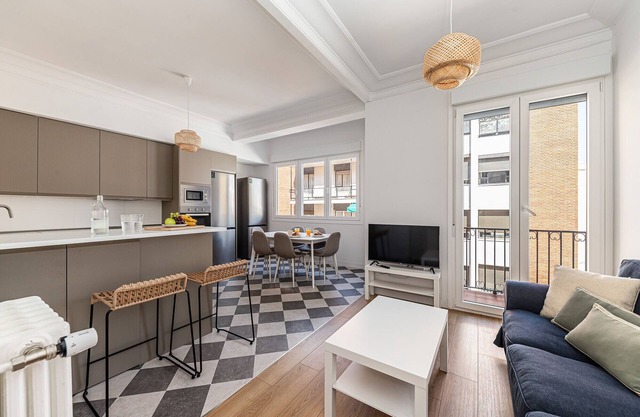 Waou Urban Home Goya III - Short Duration