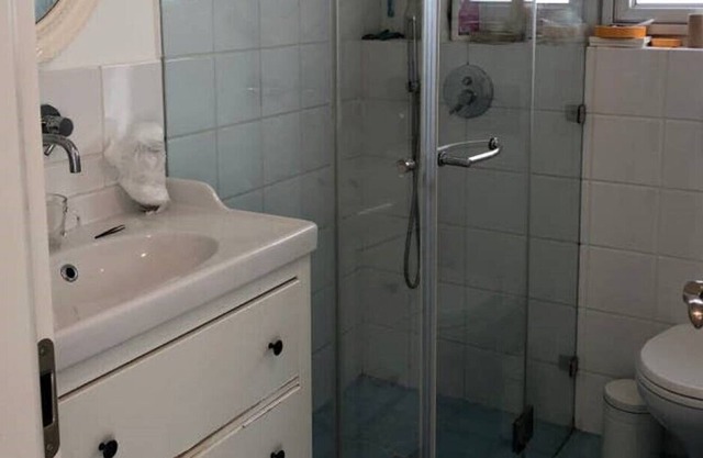 Warm and gracious home near TLV