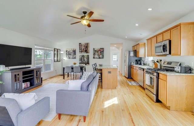 Warrenton Gem: Walk to Downtown!