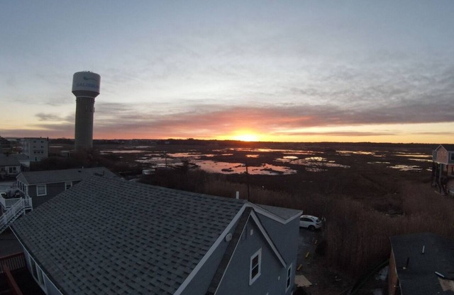 Watch the Sunrise with coffee