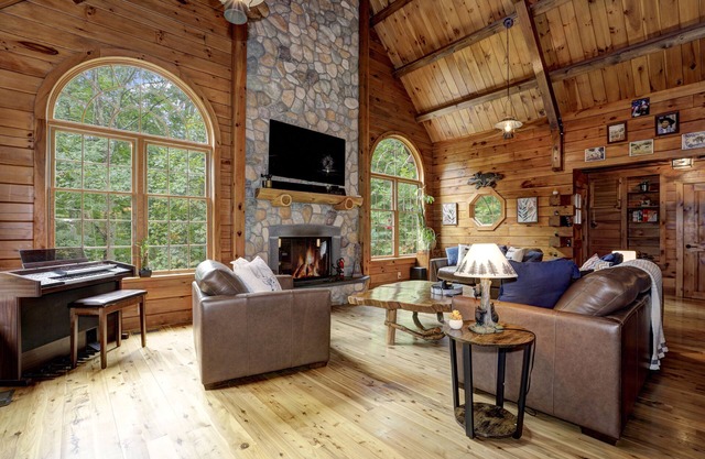 Water Gap Log House