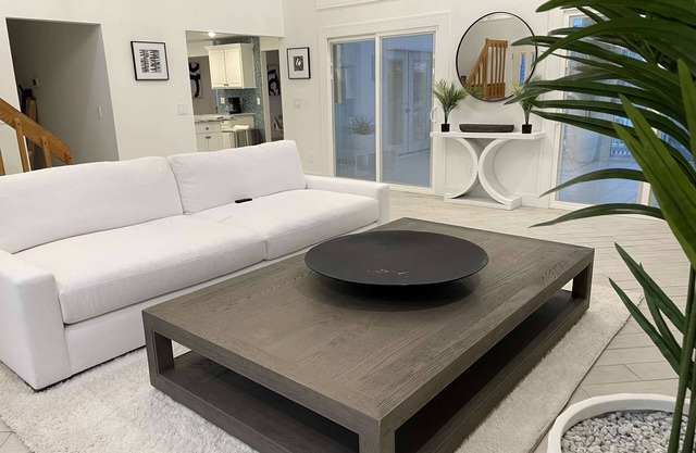 Waterfront 2BR Home in Brick w/Swimming Pool