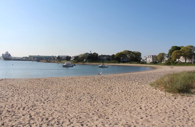 Waterfront 4 bedroom, 4.5 Bath home with multiple decks!