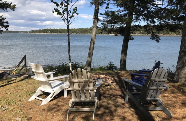Waterfront Acadia Schoodic Downeast Log Home with 650 feet of shoreline