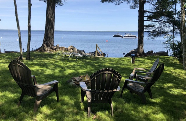 Waterfront Camp on Sebago Lake!