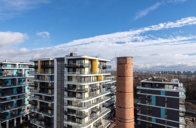 WaterFront City Apartments by UrbanRent
