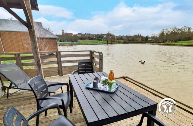 Waterfront Chalet with Fishing, Games, and Family Fun for 5-7 Guests