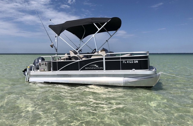 Waterfront - Heated Pool, Free use of Pontoon Boat! Hurricane Season Discount's