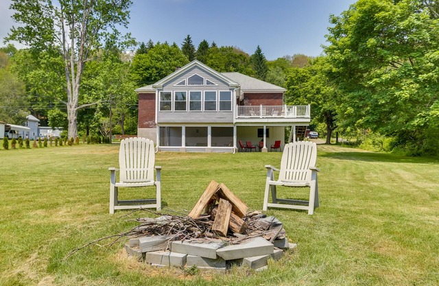 Waterfront Home w/Deck & Canoe in Afton