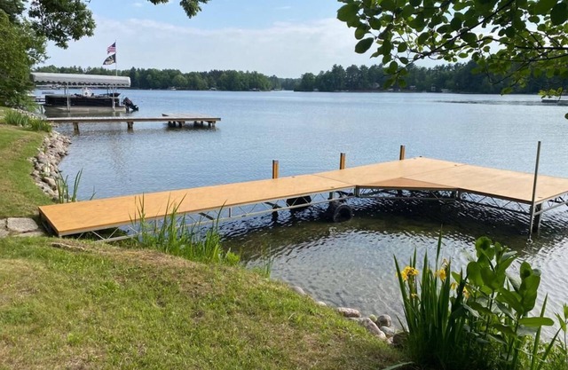 Waterfront house on Miner Lake- Waupaca Chain