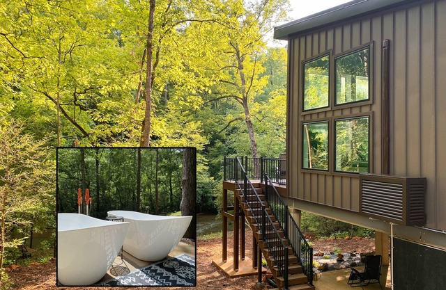 Waterfront Luxury Retreat in 75-Acre Forest. Hike, Kayak, and Soak.