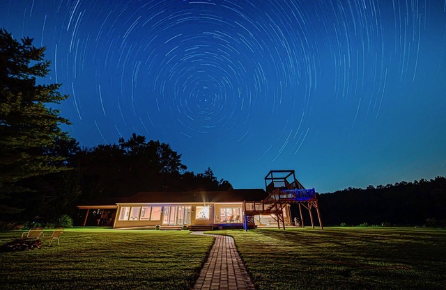Waterfront Retreat for Weekends and More!