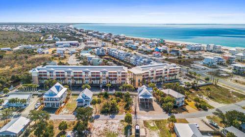 Waterside Village by Panhandle Getaways