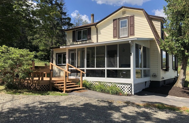 Watkins Glen Wine Trail Homestead