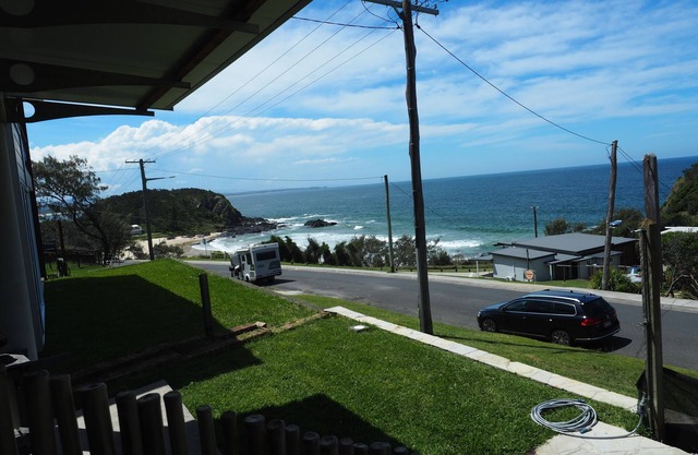 WAVEBREAKER Scotts Head