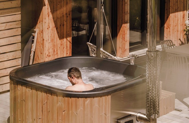 We invite you to discover the charm of mountain life in our unique house.