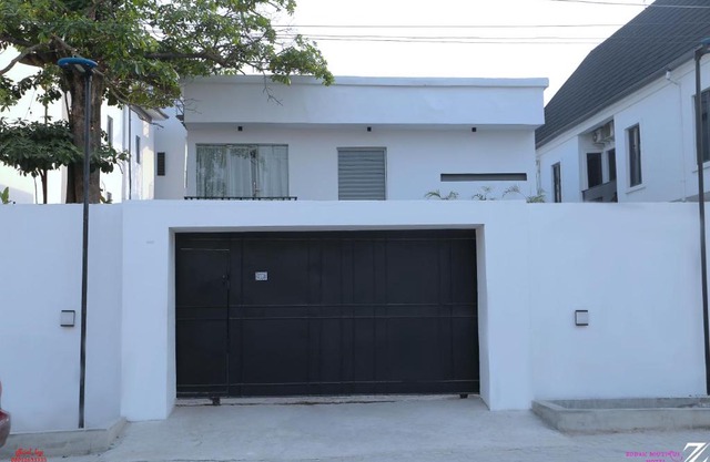 Weekly and Monthly stay Only ( Affordable )