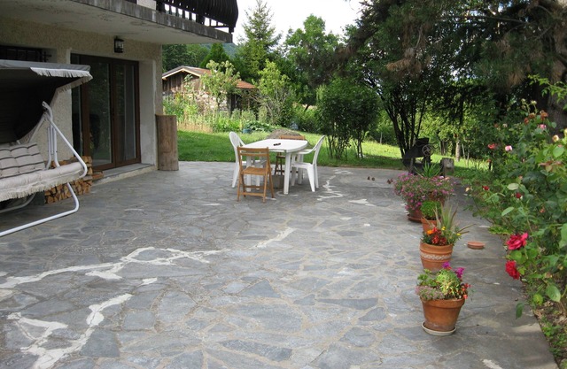 Welcome. Appt full foot with terrace