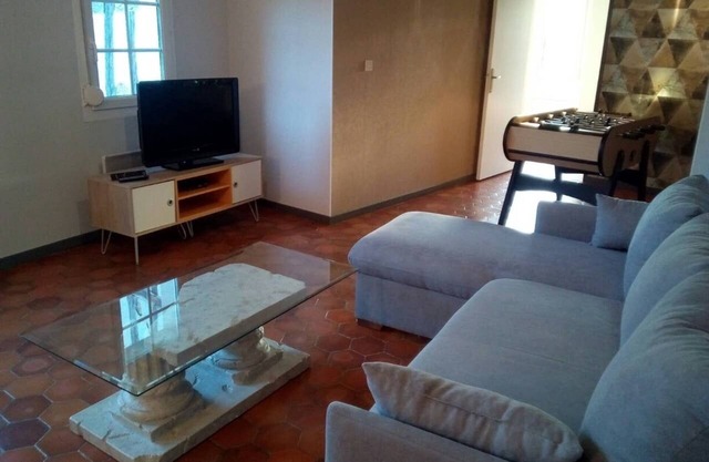 Welcome to casa T3. Apartment in the heart of the village of Giffaumont-Champaubert.