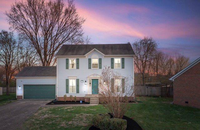 Welcome Home - New and Lux! Gym, Office, Huge Yard