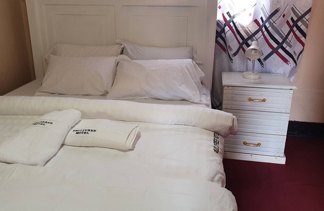 Welcome to Faultfree Safari Motel