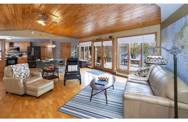 Welcome to our lake home! Enjoy the sunrise over Big Hanging Horn!