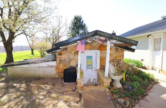 Welcome to the Farmhouse at Cold Hill