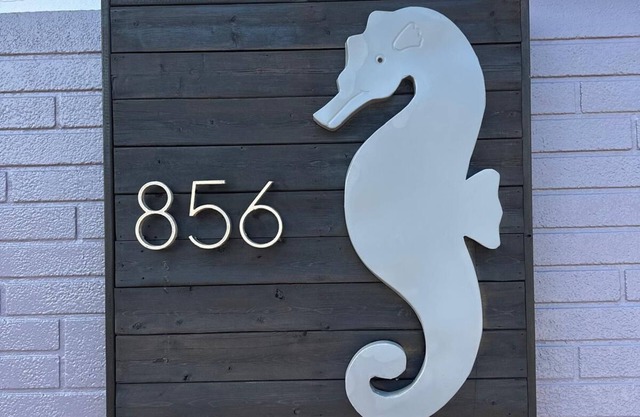 Welcome to the Seahorse Cottage Apartment – Your Stylish Fort Lauderdale Escape