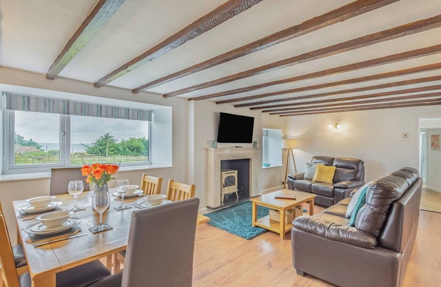 Welcome to this stunning barn conversion.