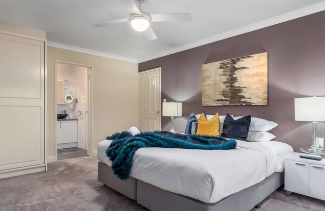 Welcome to Tranquil Family Oasis: Spa Garden & BBQ