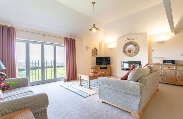 🌿 Welcome to Tylney Retreat – Your Breathtaking Cornish Hideaway 🌿