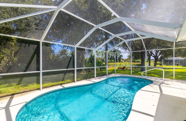 Welcome to your beach and golf vacation paradise in idyllic New Smyrna Beach!