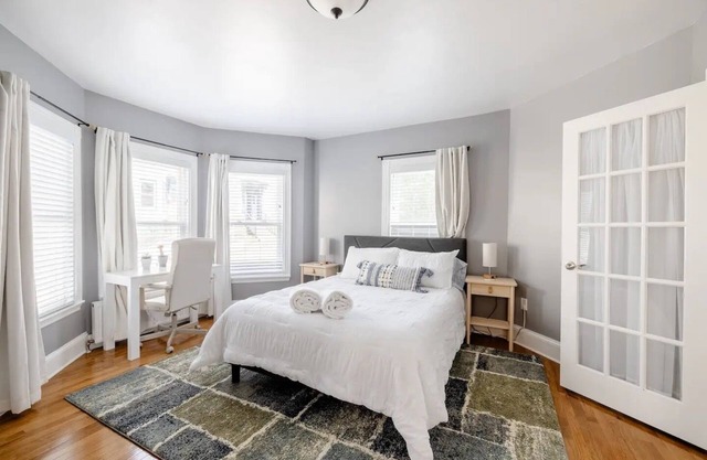Welcome to Your Portland Haven: A Charming & Bright 2BR Retreat