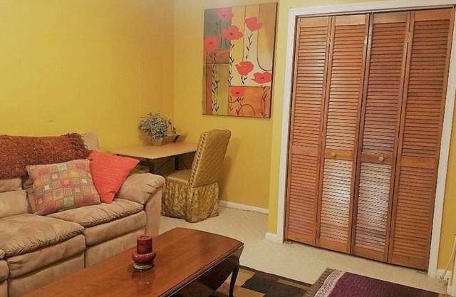 Welcoming, Classy and Comfortable Home