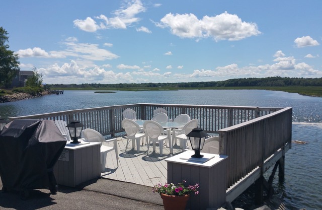 Wells Beach Maine, Harborside Condominium WATERVIEW GEM! Now booking 2025.