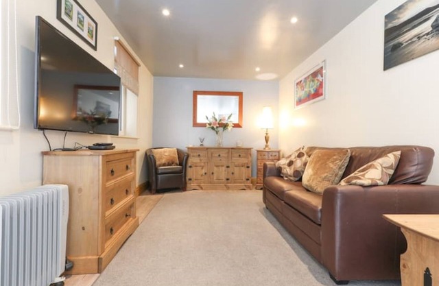 Wend Gardens, Carleton, Skipton. Pet friendly.