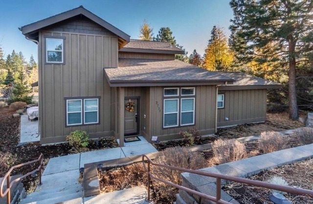 West Bend Bike and Ski Getaway Hot Tubs Ready