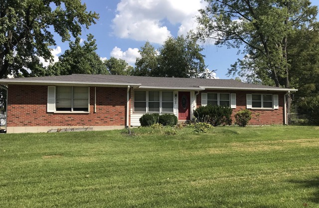 West County Gem - Easy access to STL attractions!