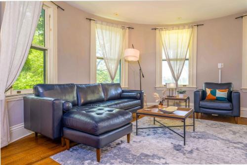 Westcott Suite Apartments