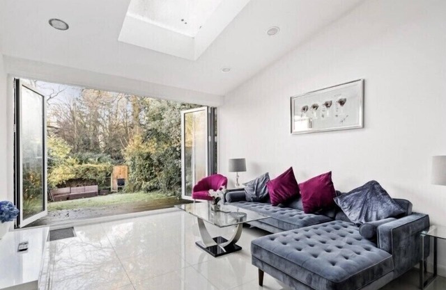 Weybridge House