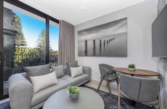 Where Elegance Meets Ease | One Rosebank Retreat