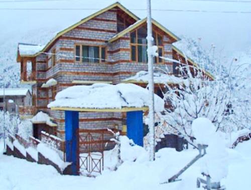 White villa cloud 9
