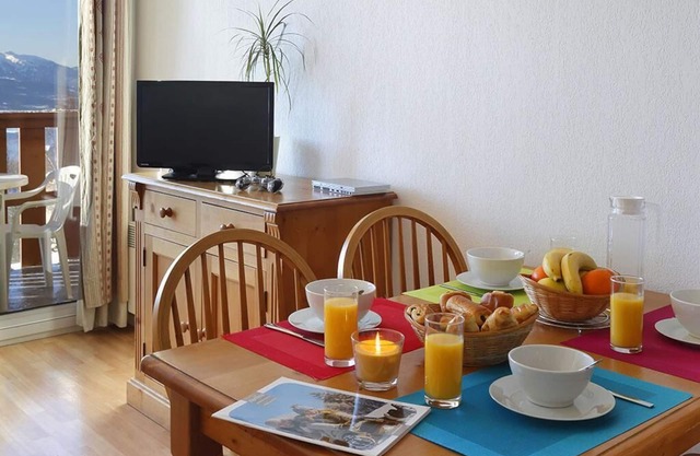 Wifi, fitness, swimming pool, terrace, parking, ski locker, 40m², Font Romeu