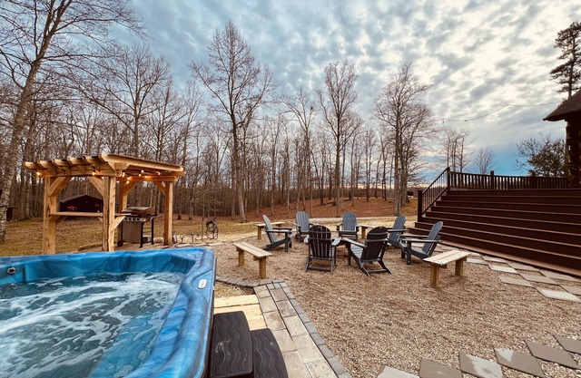 WiFi, Hot Tub & Pets - Soulshine - Wooded Retreat in Red River Gorge, Kentucky!