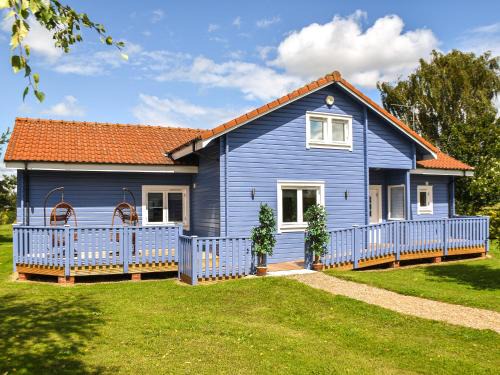 Wild Grape Lodge