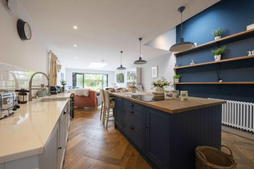 Wild Rabbit Cottage