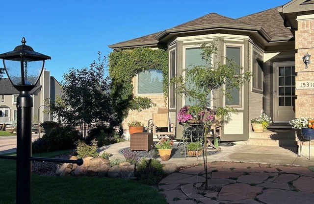 Winter Special 4 mo stay Jan-Apr 3750/mo includes utilities 3 bed/3 baths & more