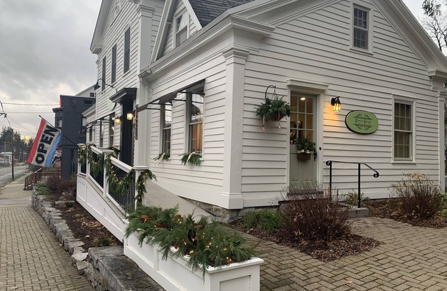 Within walking distance of shops & restaurants in historic Sharon Springs